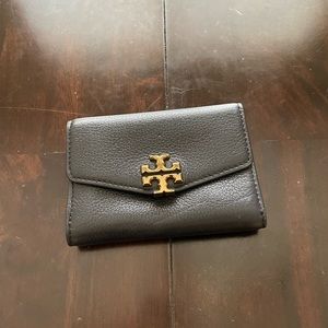 Tory Burch Kira Mixed Materials Medium Flap Wallet